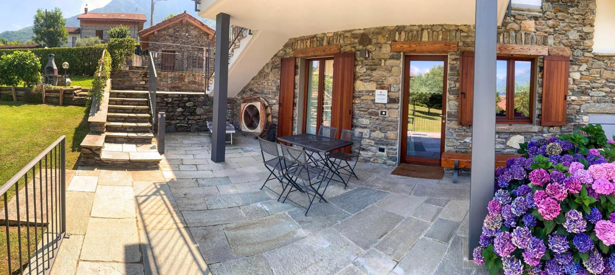 La Roggia - Lake Como Heritage Home In Molino Maufet Watermill - Patio On The Garden Colico Exterior foto